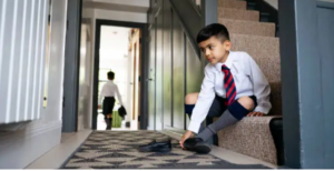 Everflex boys school shoes